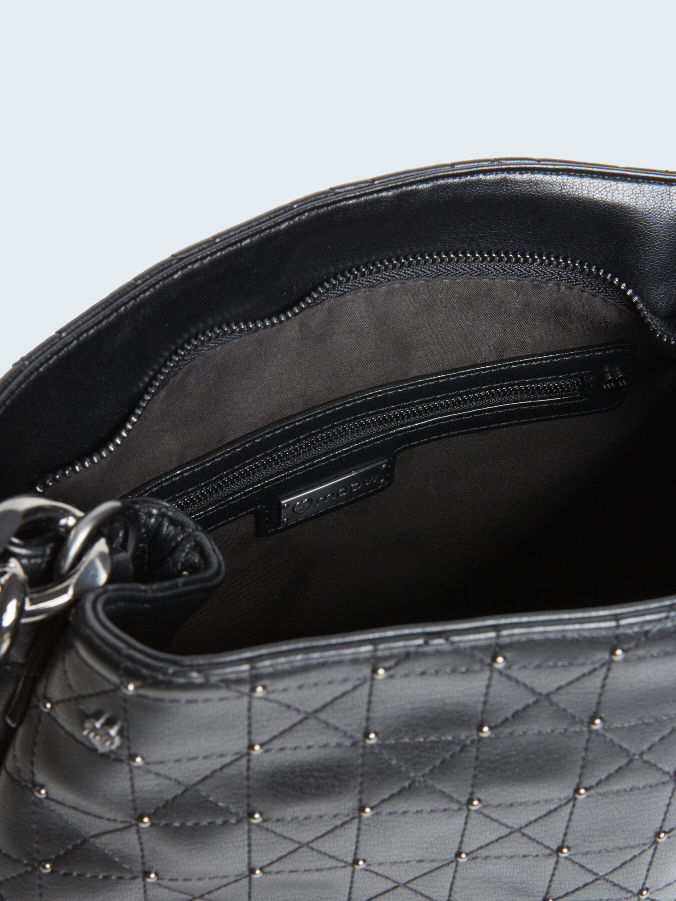 Gesteppte Shopper-Tasche mit Nieten image number 4