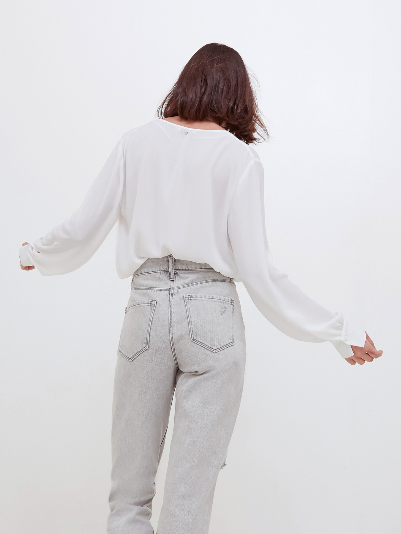 Keyhole neckline blouse image number 2