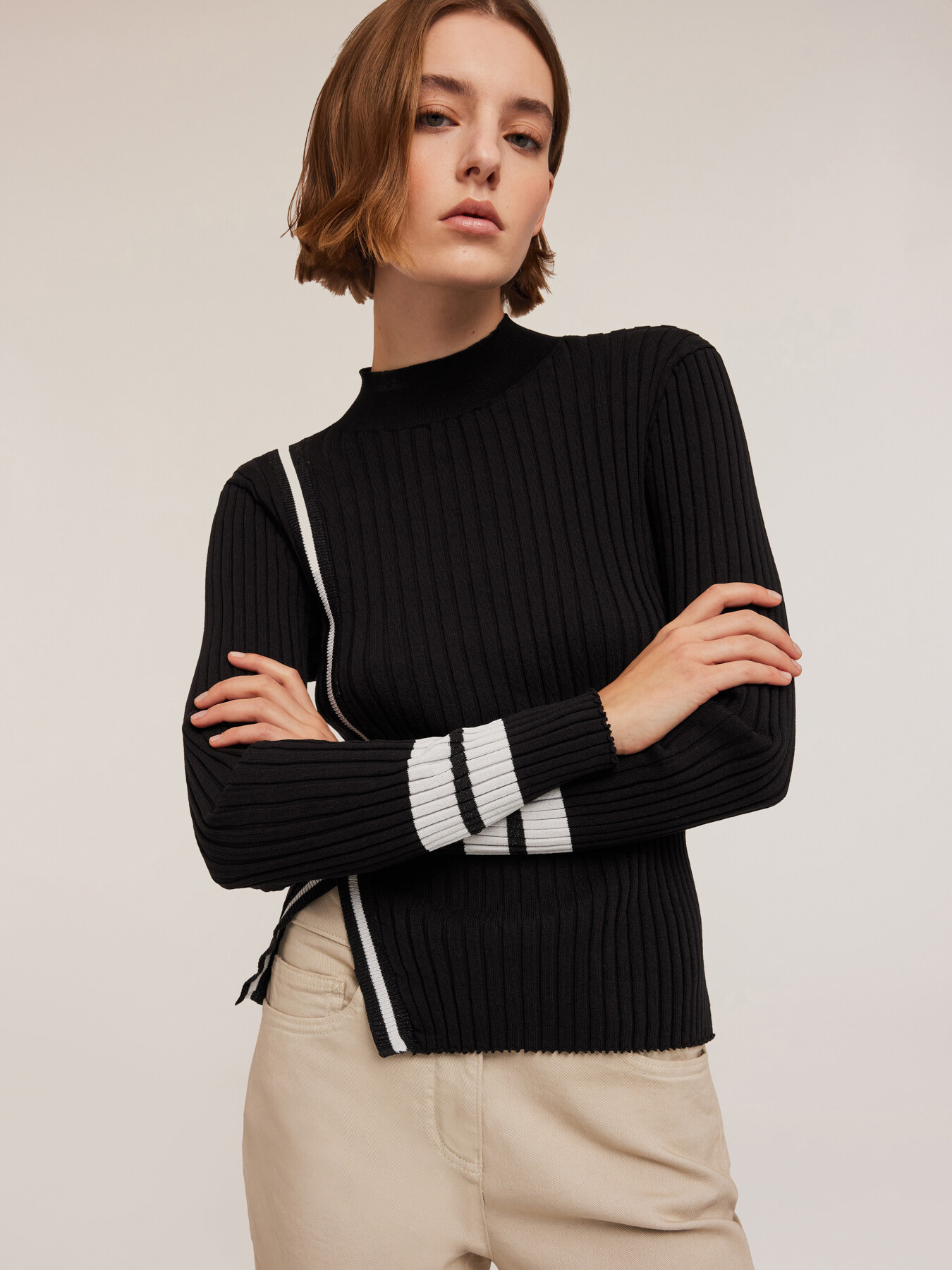 Funnel neck sweater with slit at hem image number 0