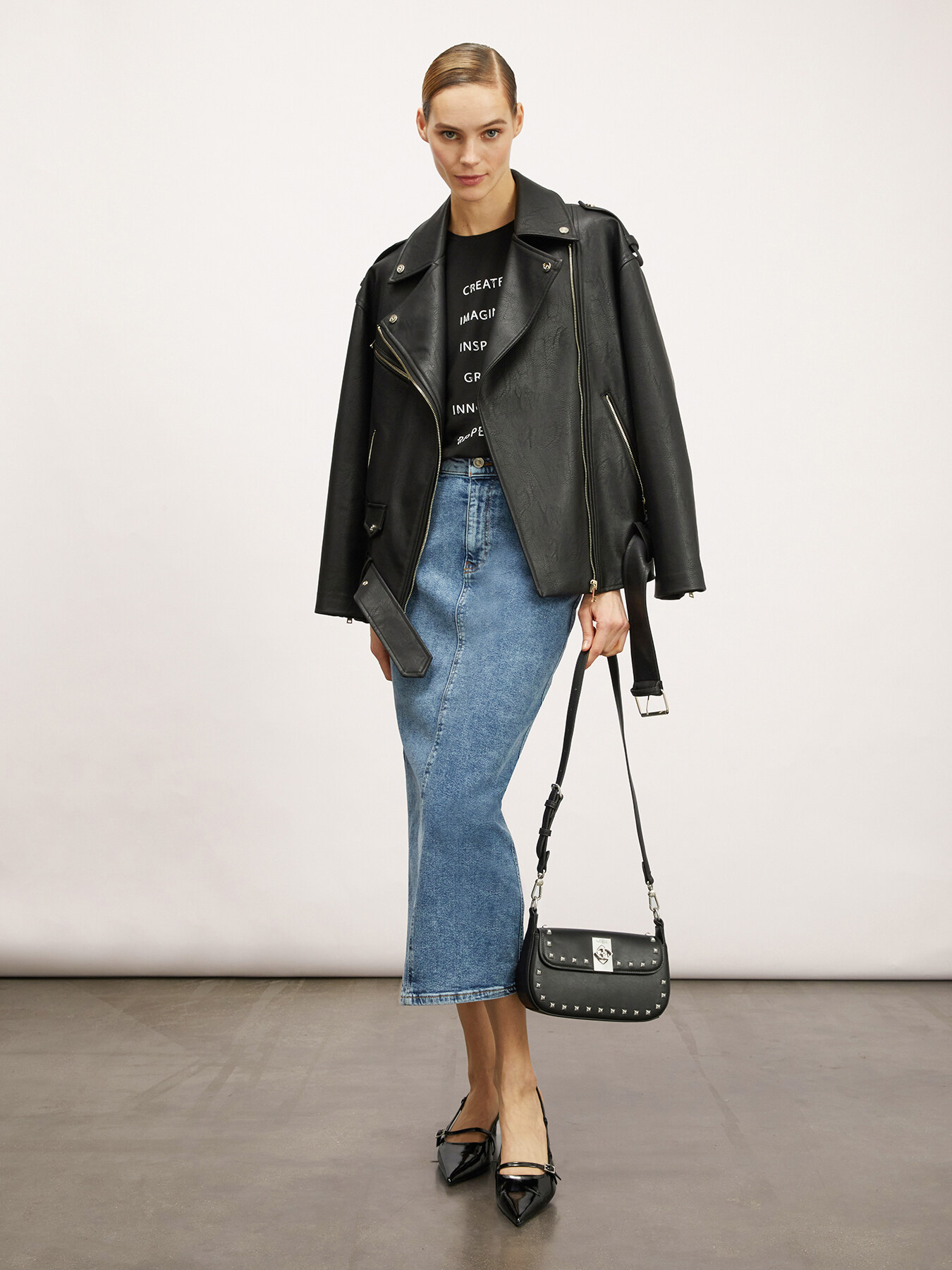 Mini Hobo Daily con borchie image number 4