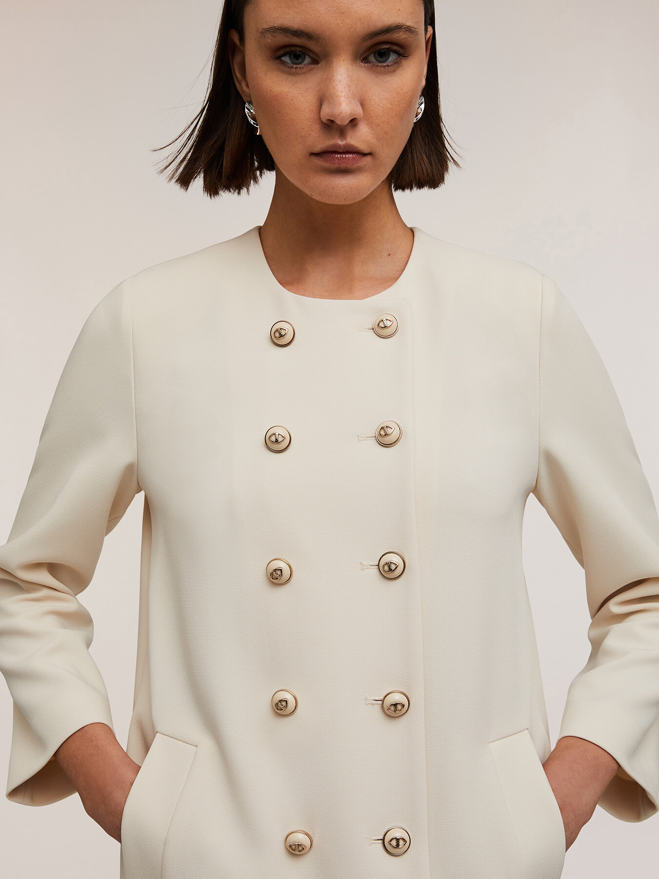 Elegant unlined coat image number 3