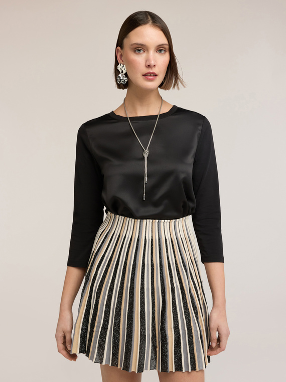 Two-material T-shirt