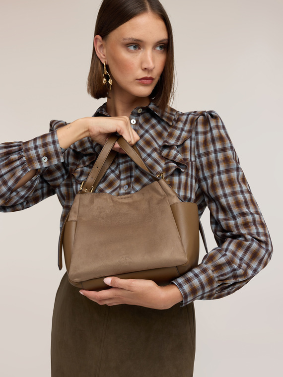 Bucket bag with shoulder strap