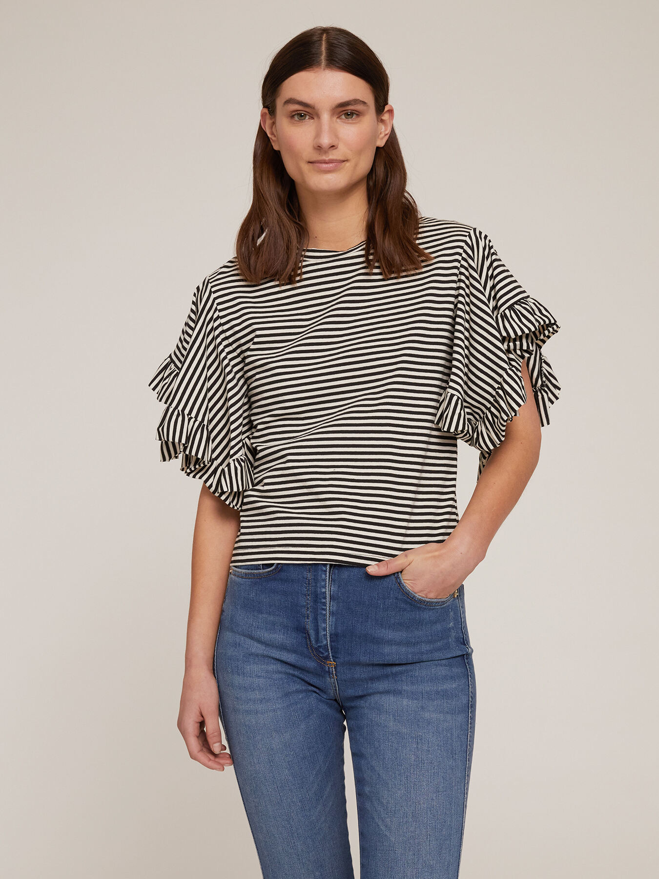Striped T-shirt with flounces image number 0