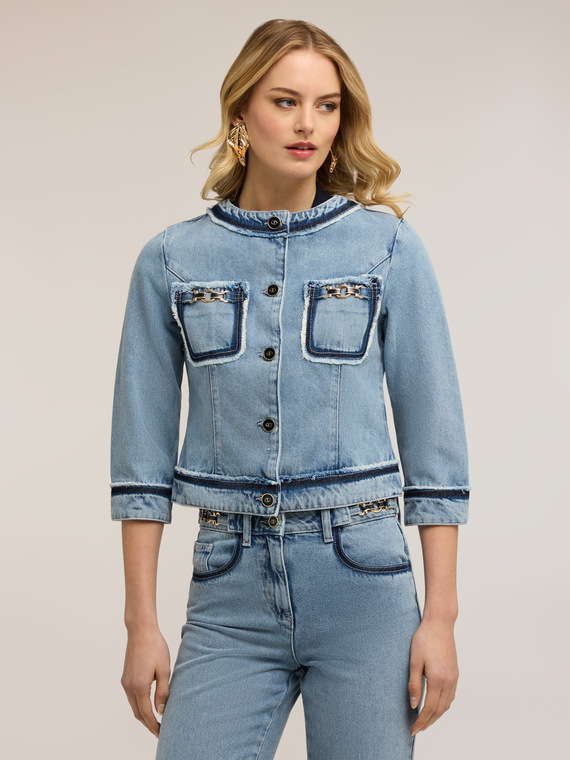 Veste en denim avec cha&icirc;nes