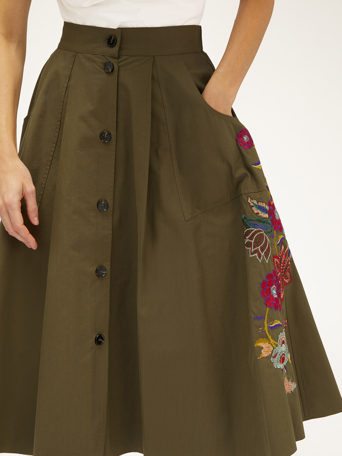 Gonna midi a pieghe con ricamo image number 2