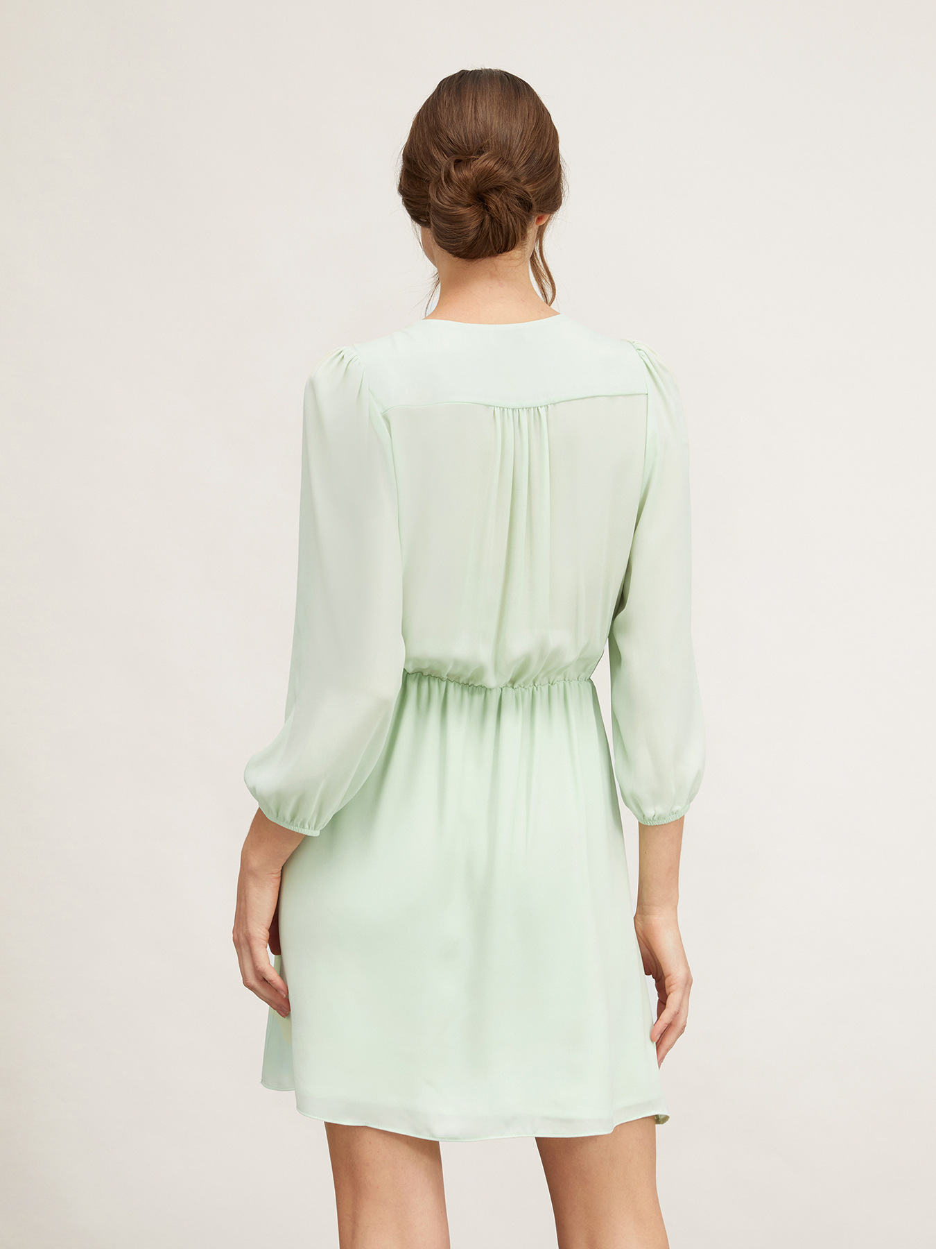 Kurzes Kleid mit Kr&auml;uselungen image number 1