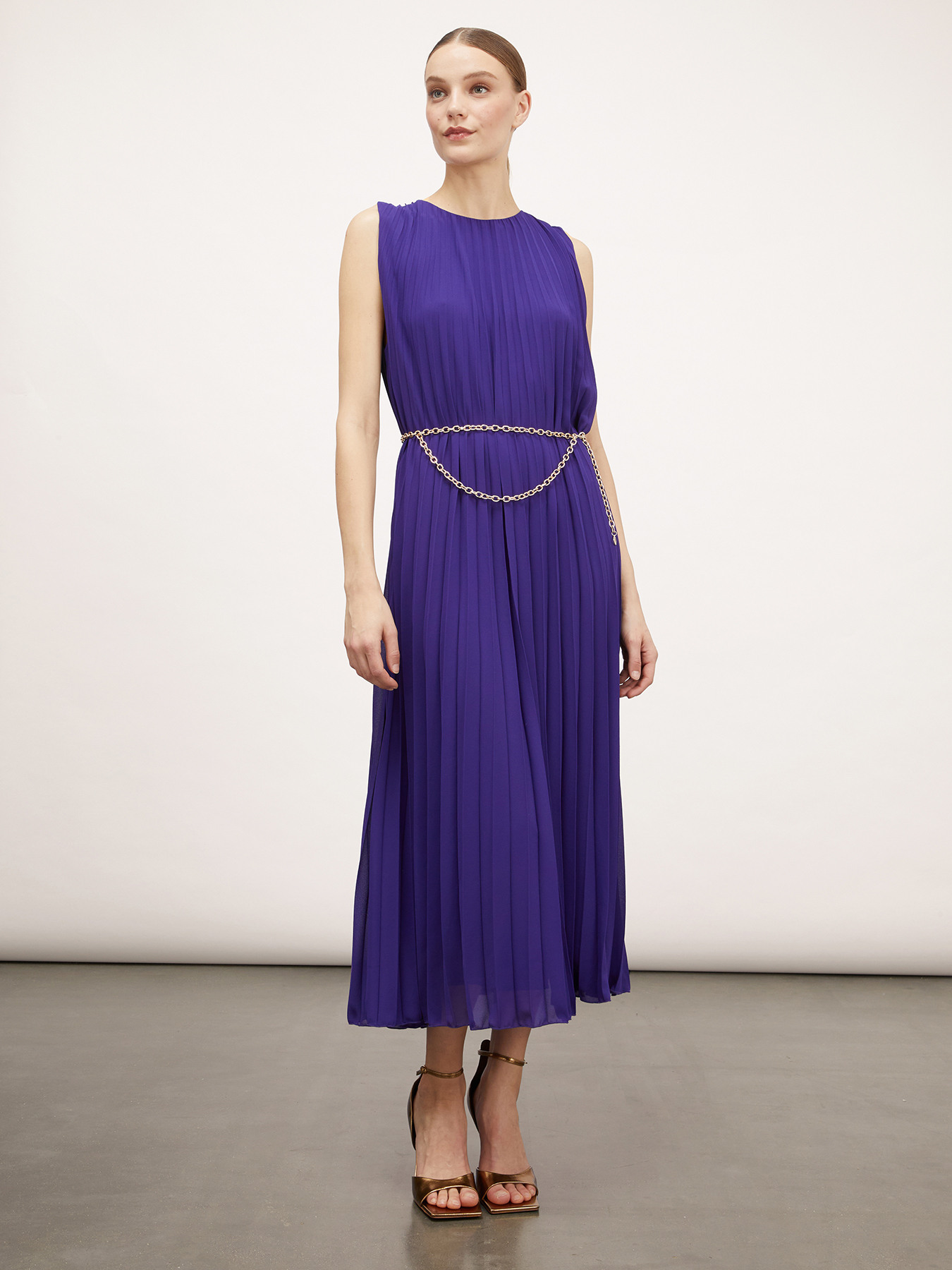 Pleated maxi dress image number 0