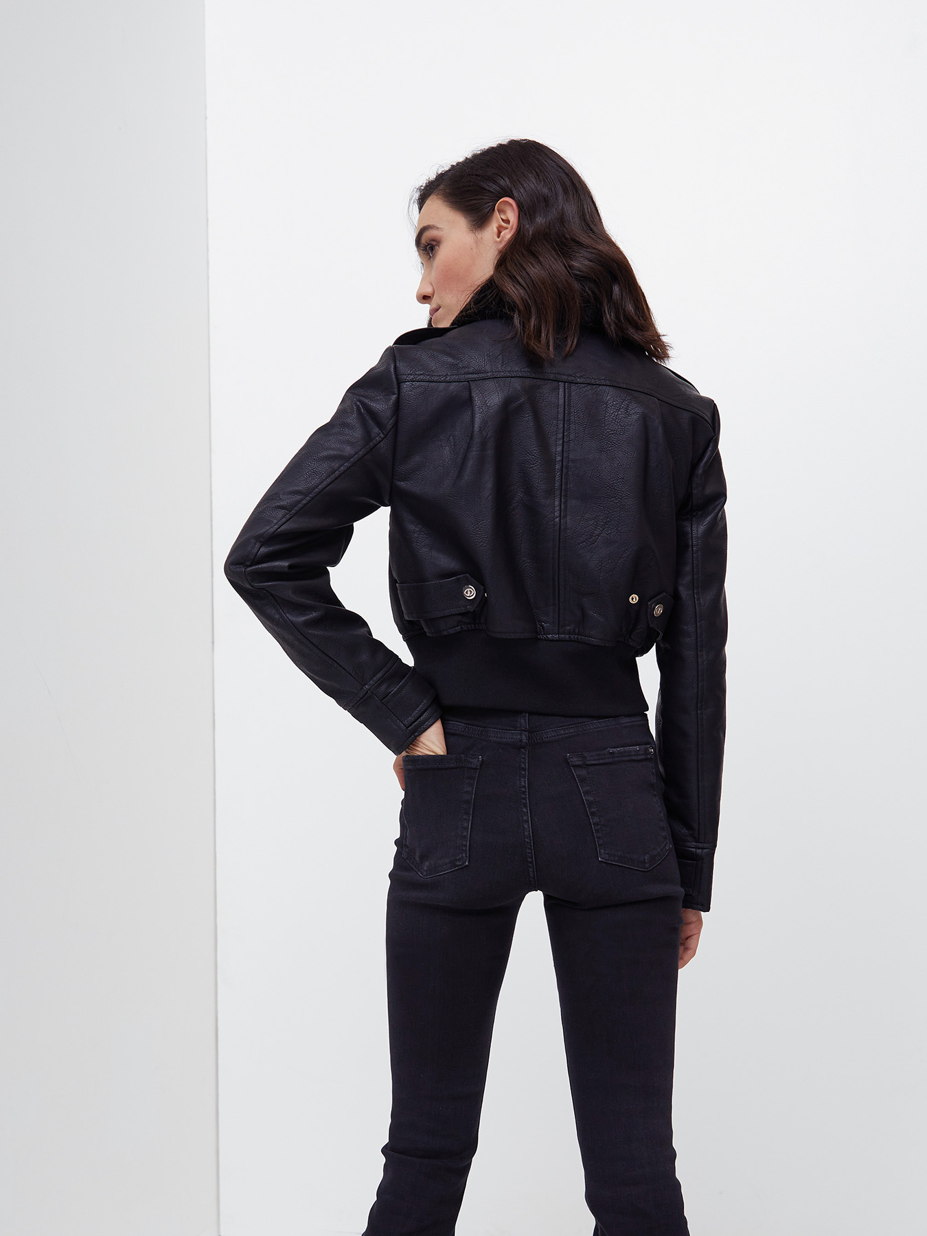 Bomberjacke in Leder-Optik image number 1