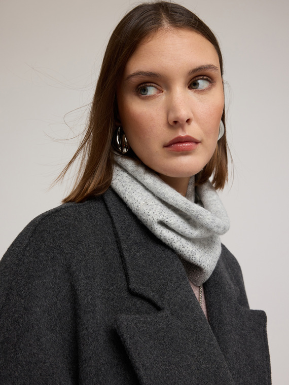 Strickschal mit Strass