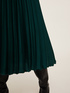 Jupe midi pliss&eacute;e en satin image number 3