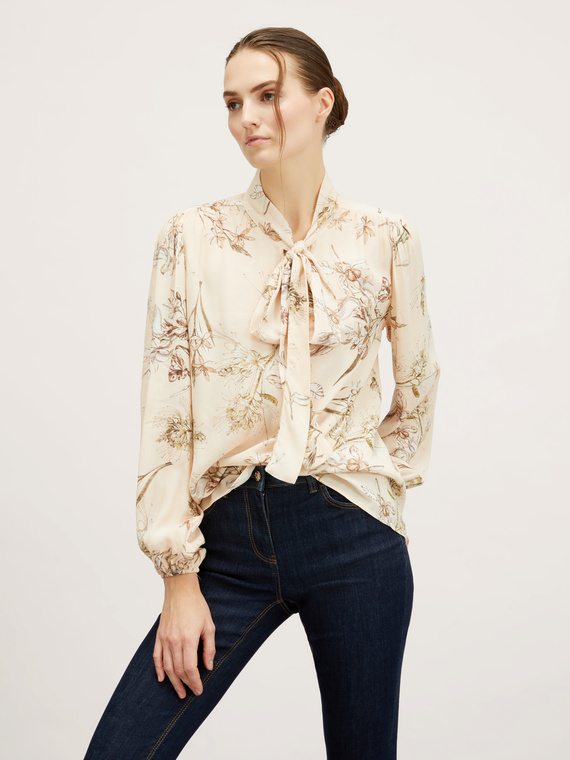 Floral patterned blouse with bow