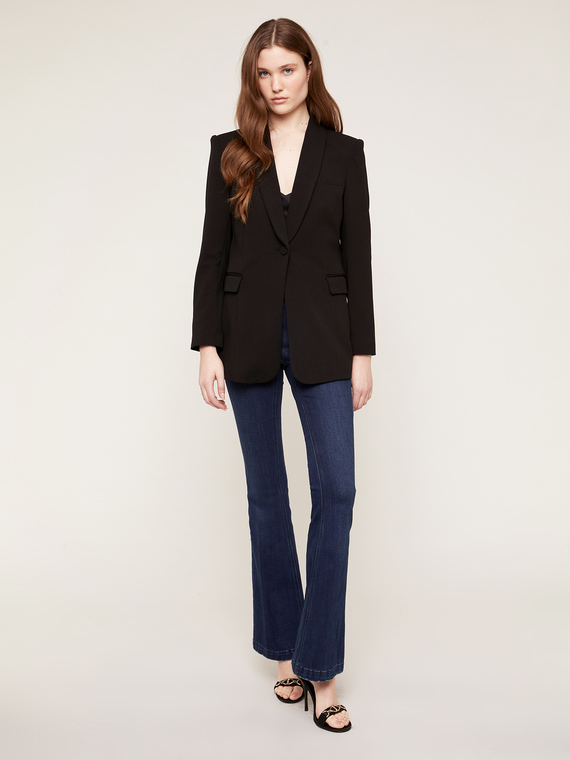 Long single-breasted solid colour blazer