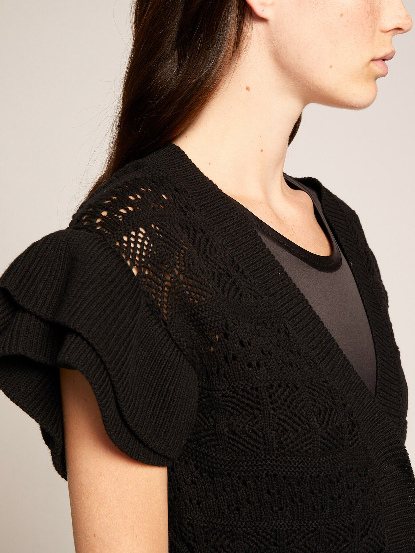 Short crochet cardigan image number 0