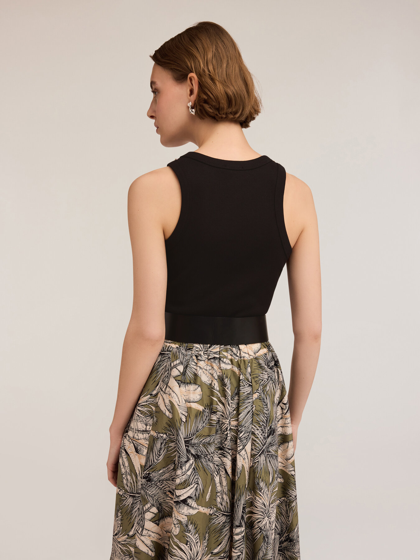 Tank top con flecos de cristal image number 1