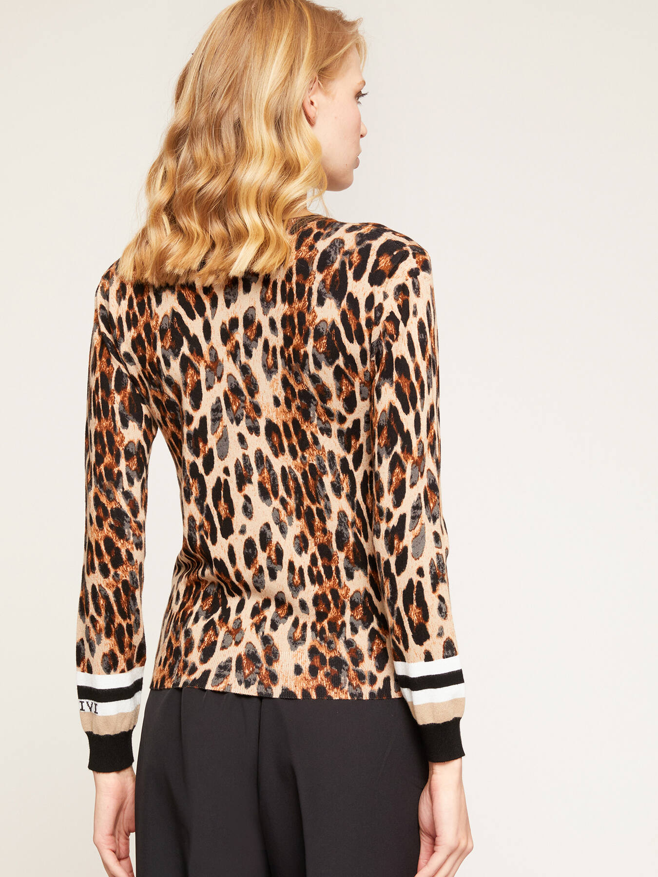 Pull en viscose m&eacute;lang&eacute;e motif animalier image number 1