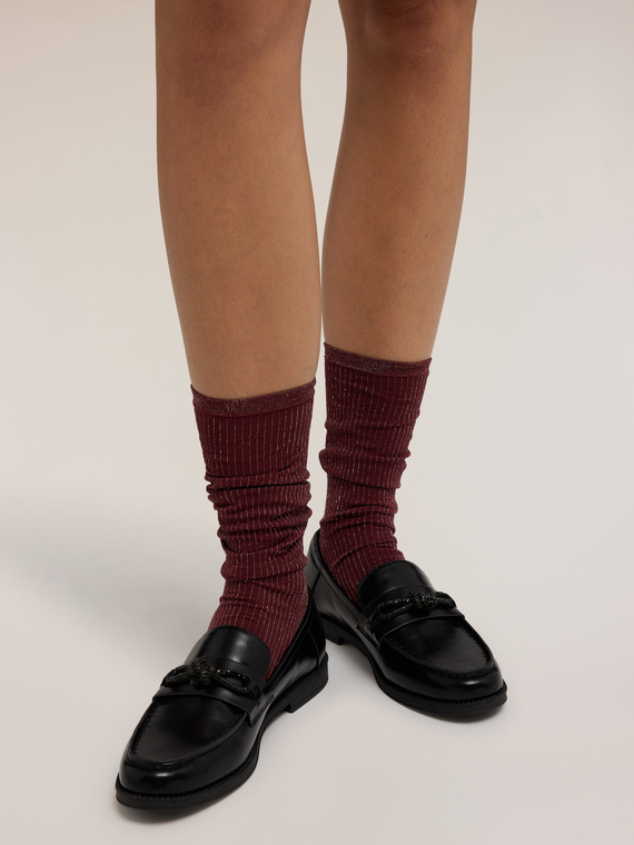 Short ribbed lurex socks