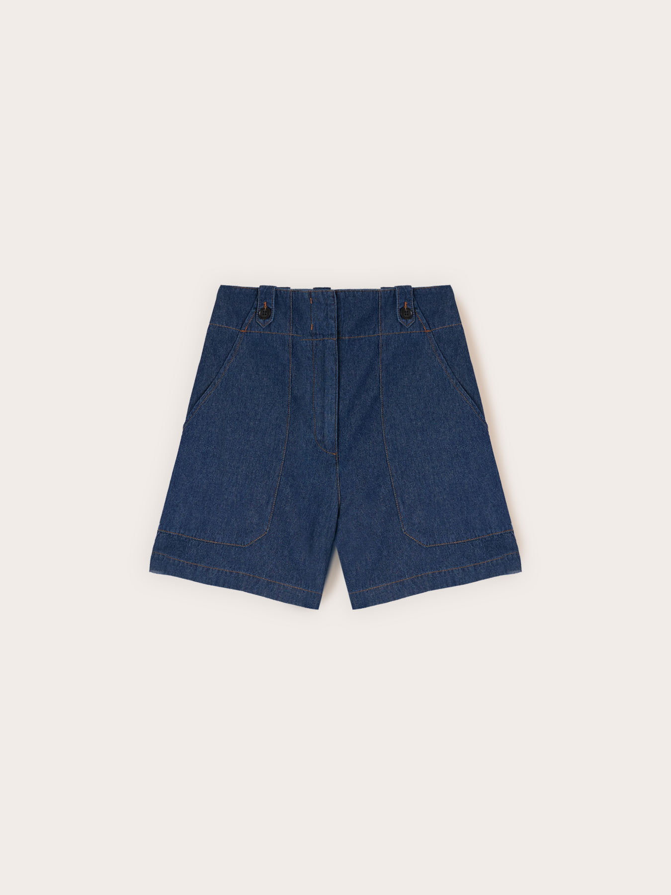High-waisted denim shorts image number 4