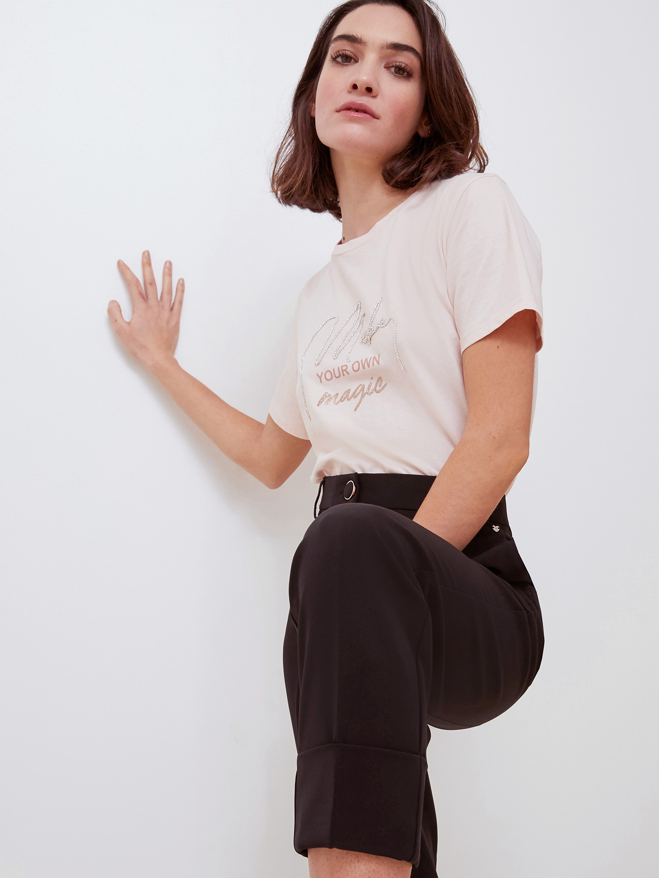 Pantaloni a sigaretta con risvolto image number 2