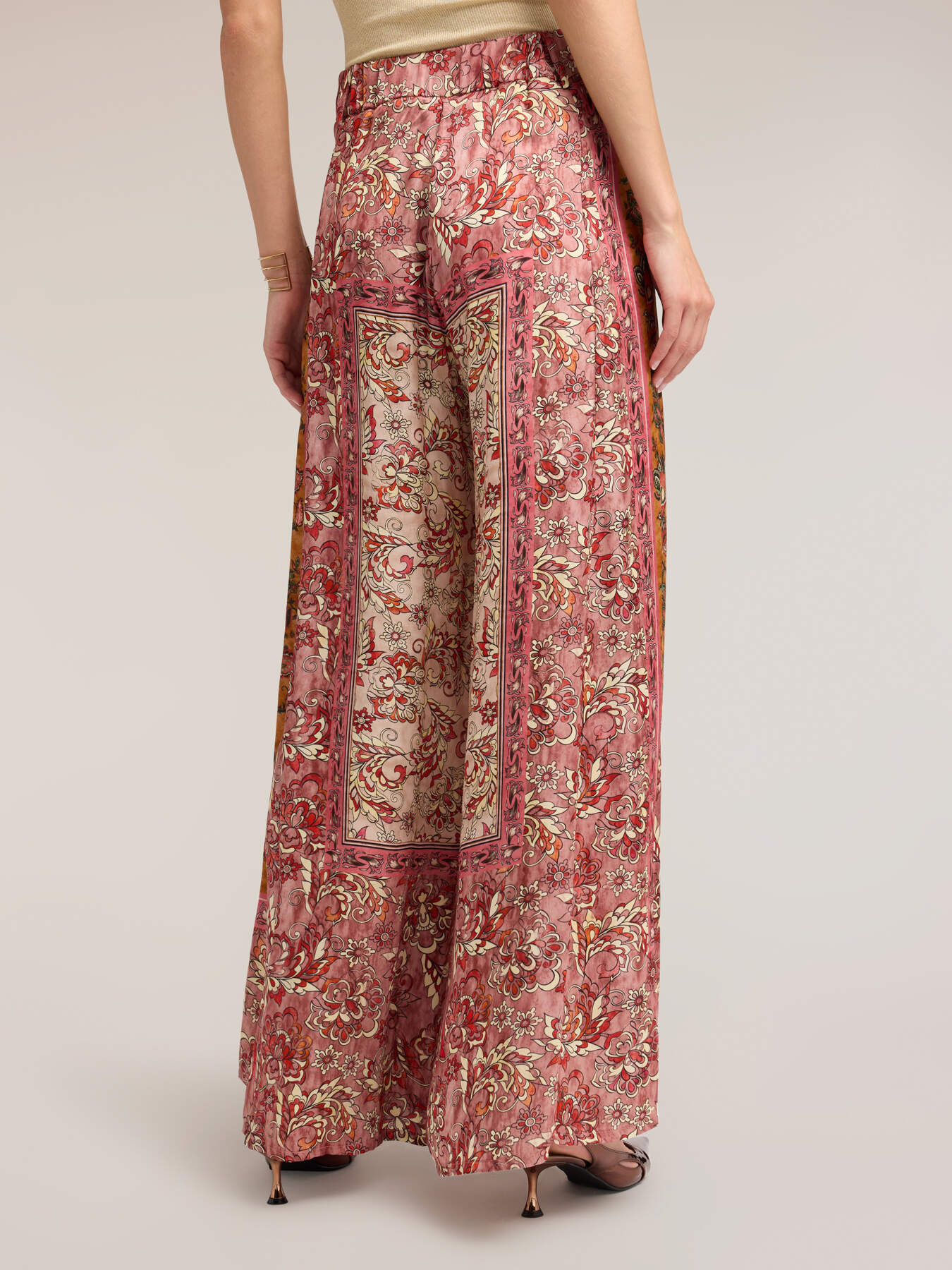 Palazzo pants in printed satin image number 1
