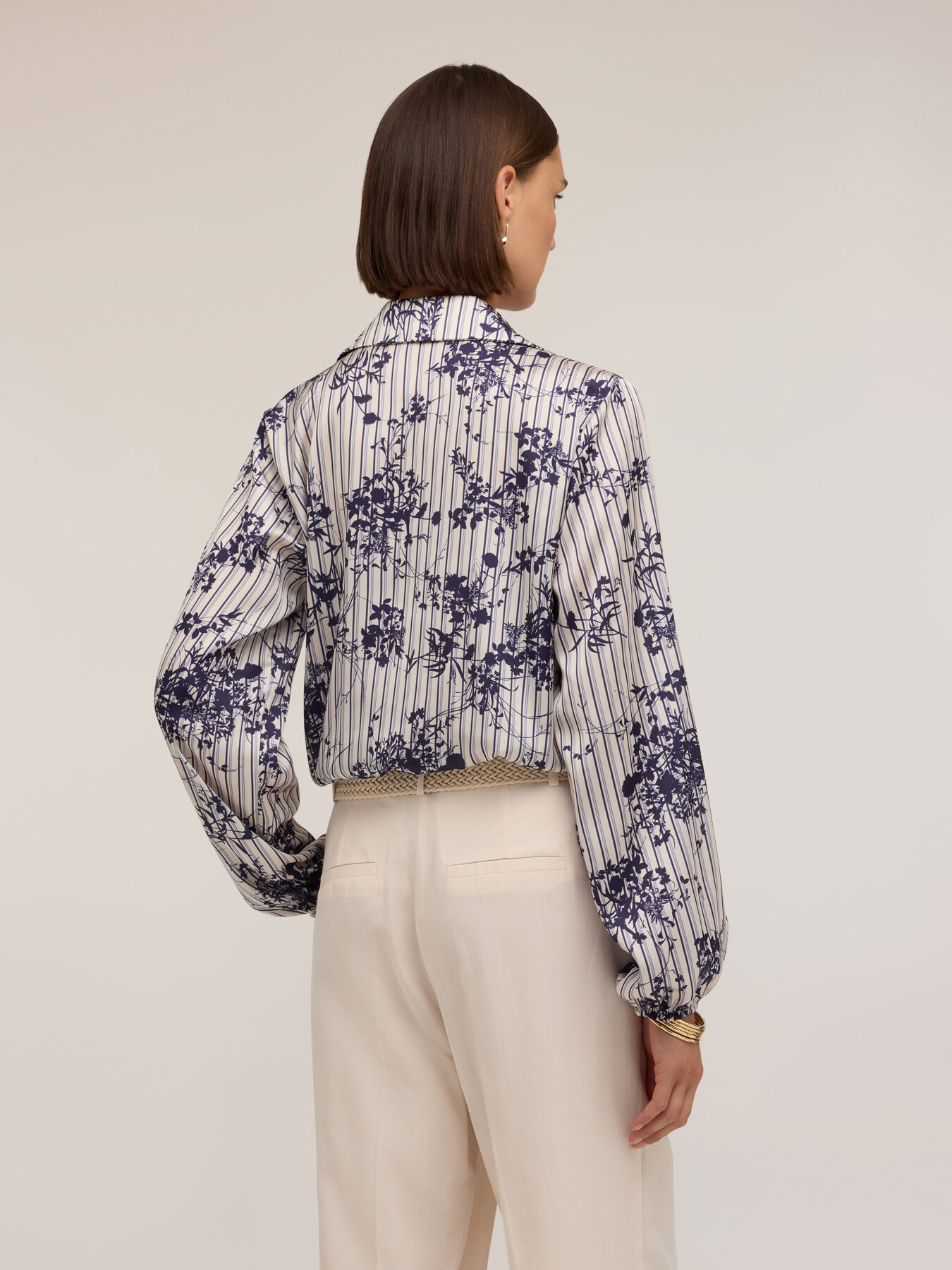 Bluse aus Satin mit Print und Drapierung image number 1