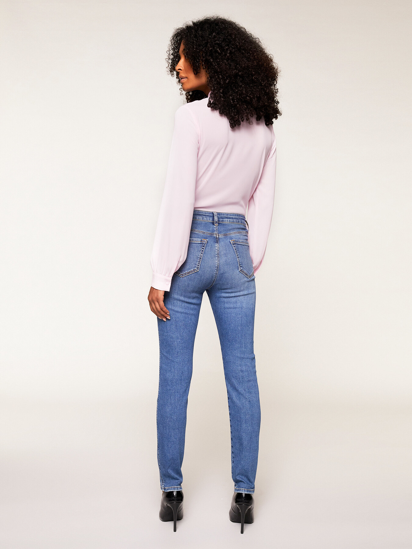 Jeans skinny con ricamo di pietre image number 1