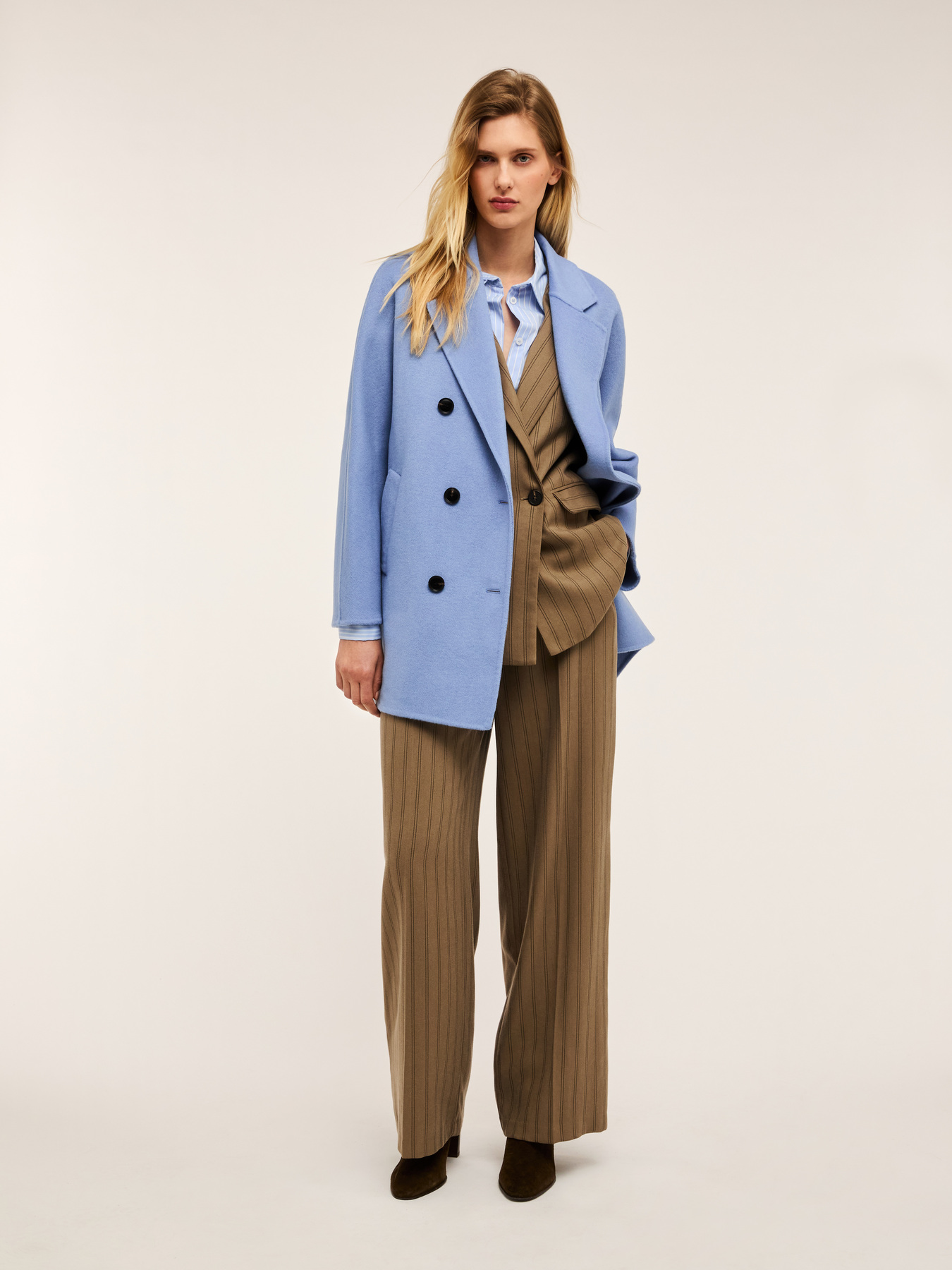 Double-breasted double cloth coat image number 5