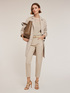 Pantalones modelo Carrot de drill Rianne image number 0