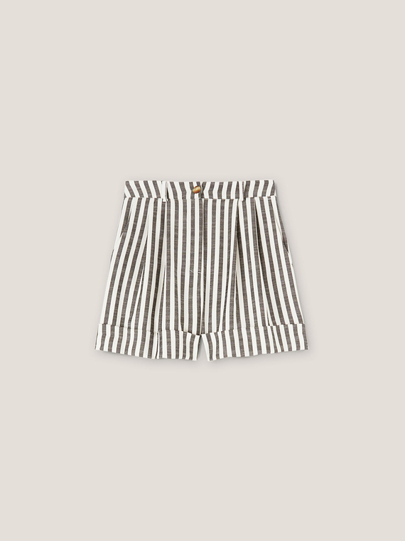 Striped pleated shorts