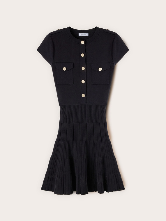 Flare knit dress with buttons