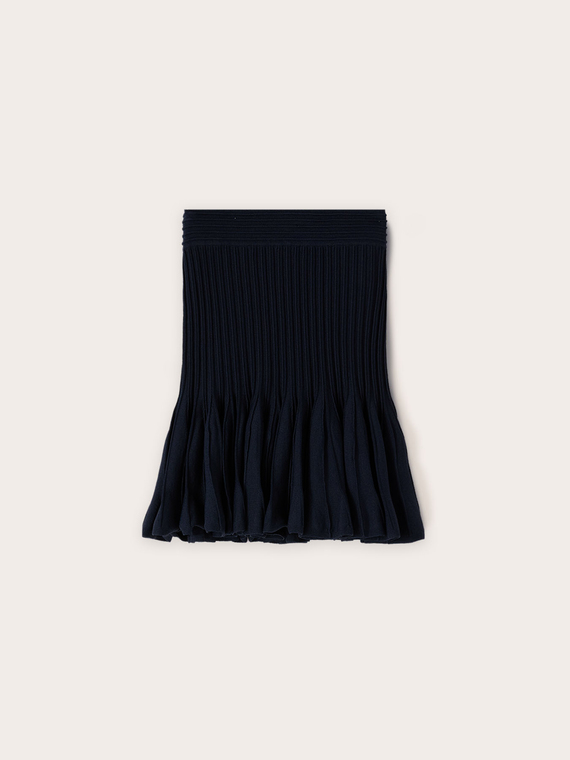 Mini-jupe &eacute;vas&eacute;e en maille