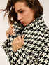 Houndstooth patterned knitted coat image number 3