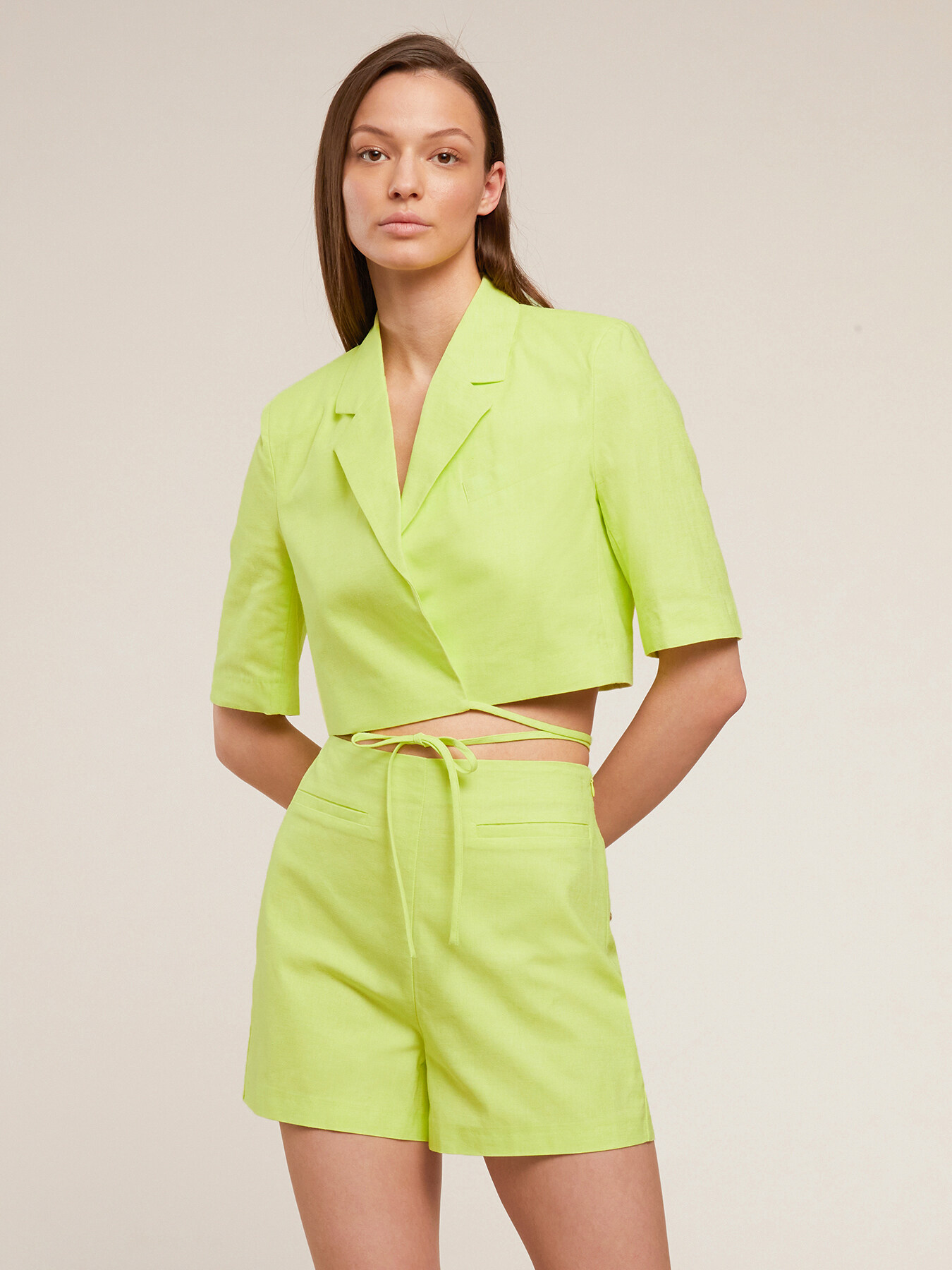 Linen cotton short jacket with strings image number 0