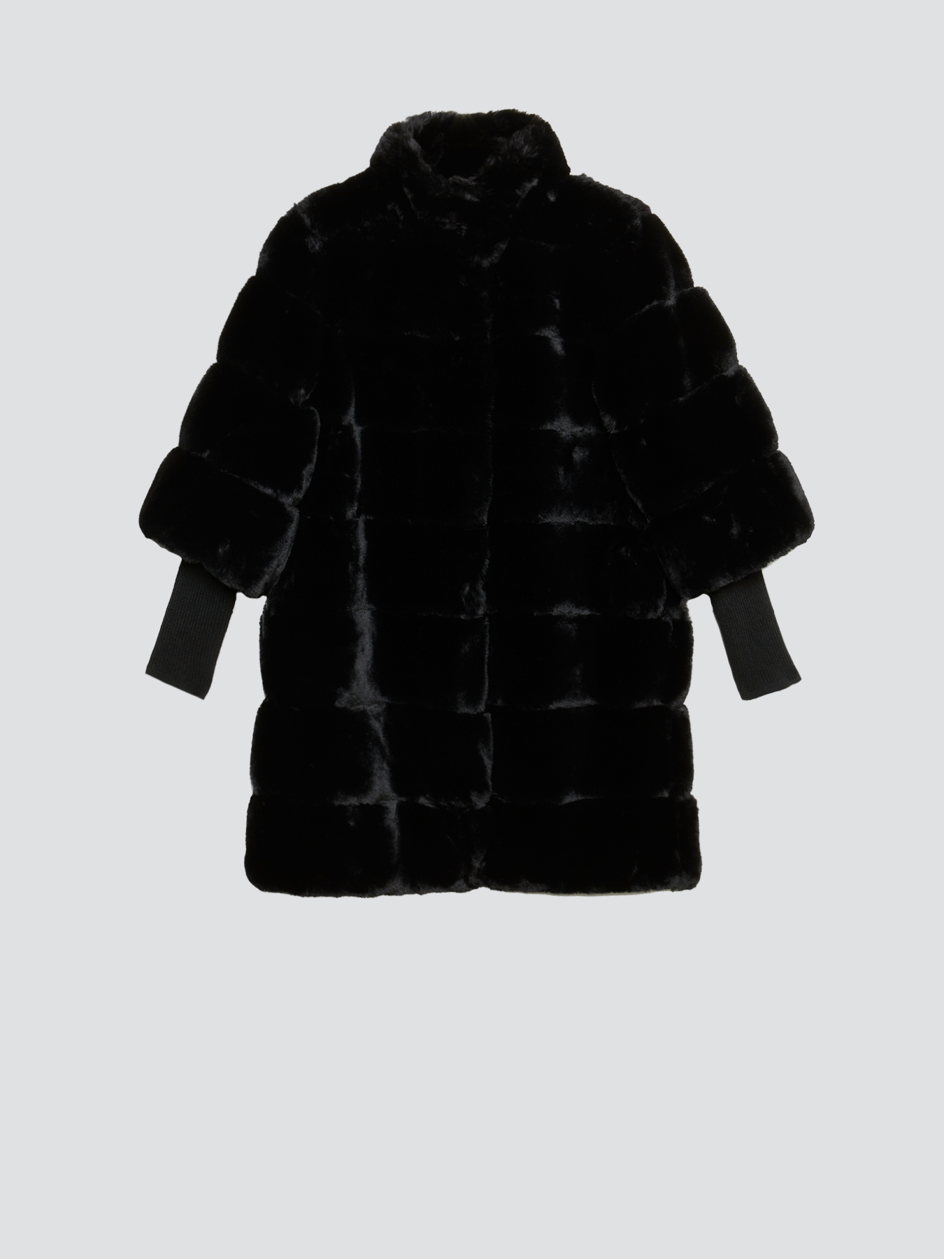 Cappotto in simil pelliccia image number 3