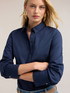 Poplin shirt with hidden buttons image number 3