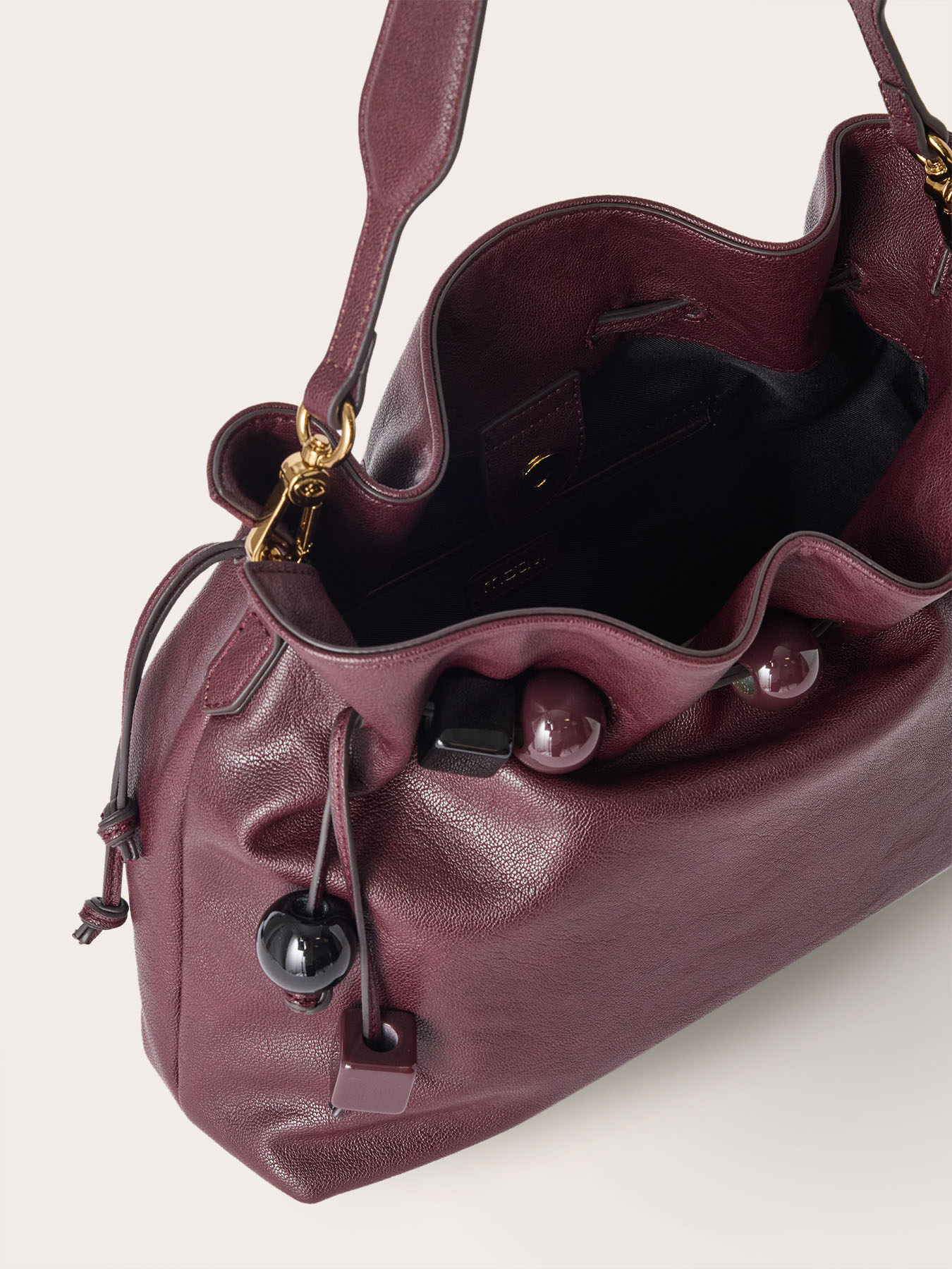 Bucket bag with drawstring and pearls image number 4