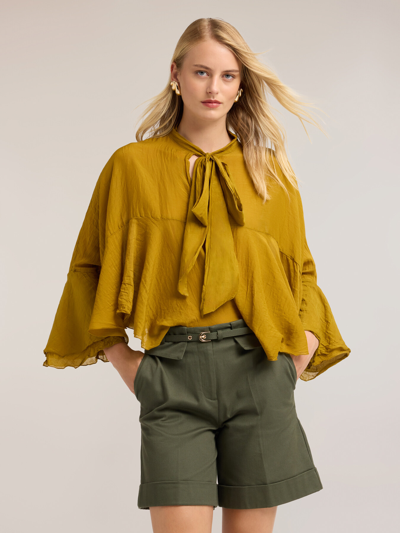 Blouse ample en m&eacute;lange de soie image number 0