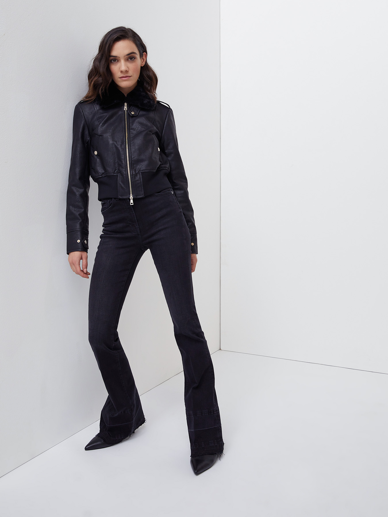 Bomberjacke in Leder-Optik image number 0