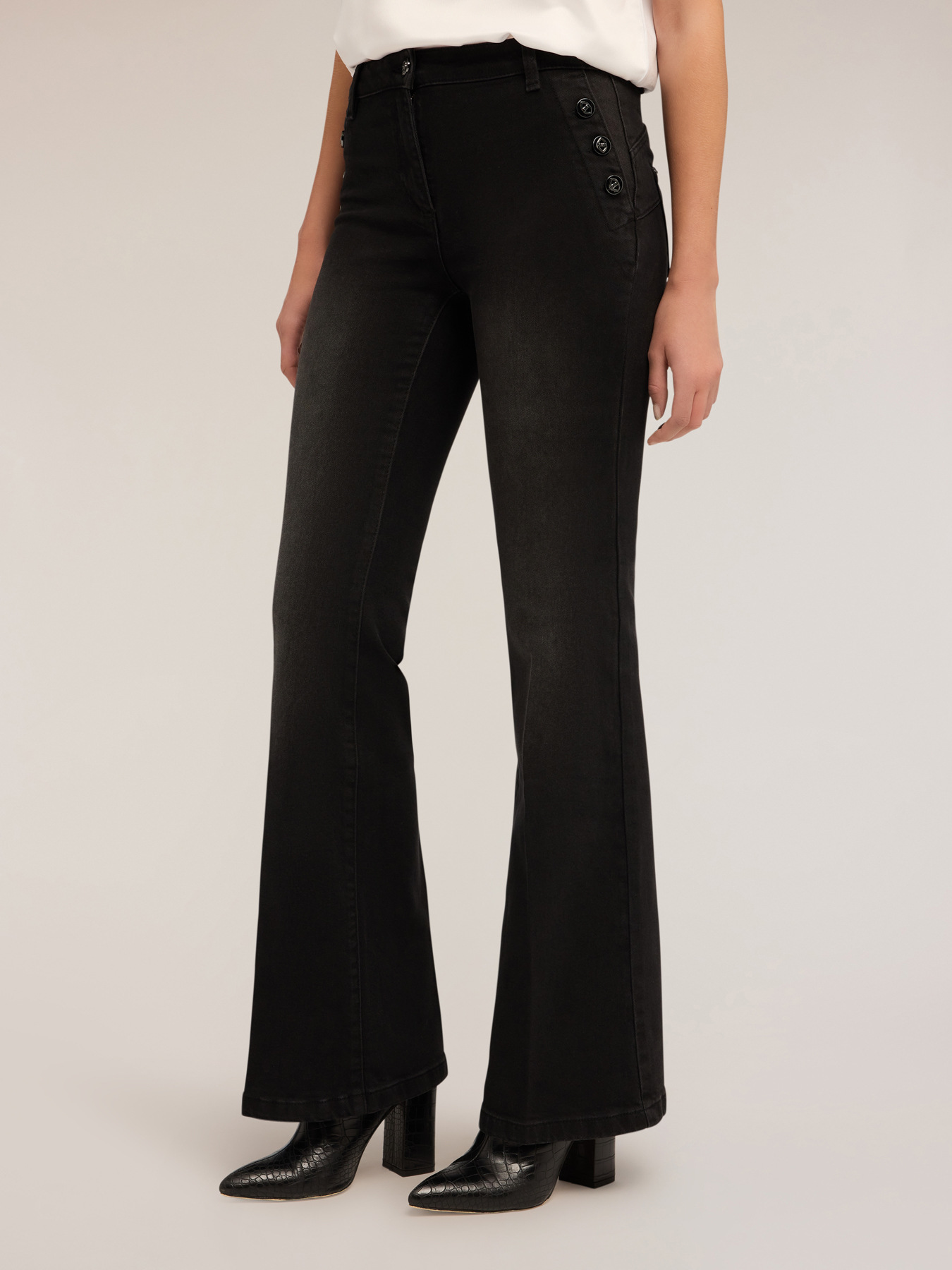 Blugi evazați push-up Elle image number 0