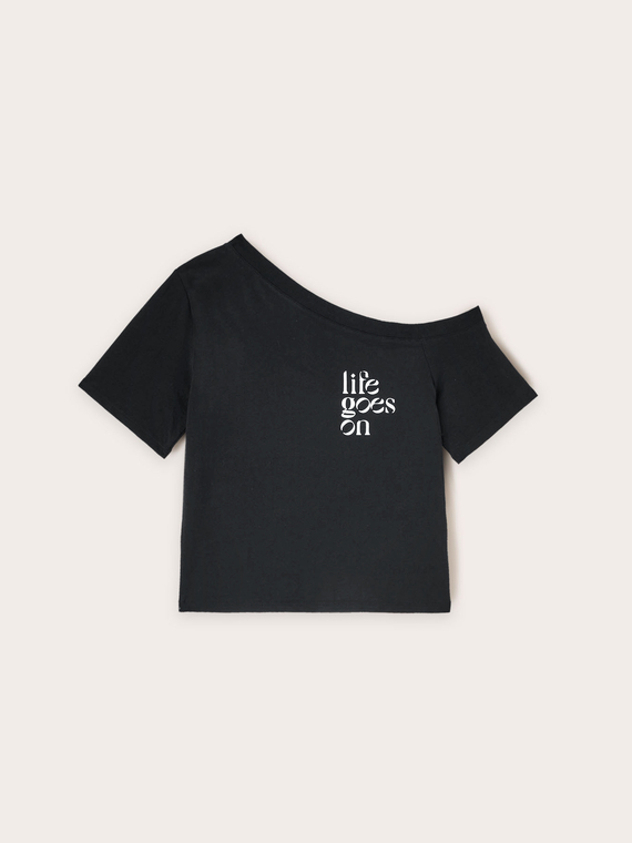 T-shirt with asymmetrical neckline and lettering
