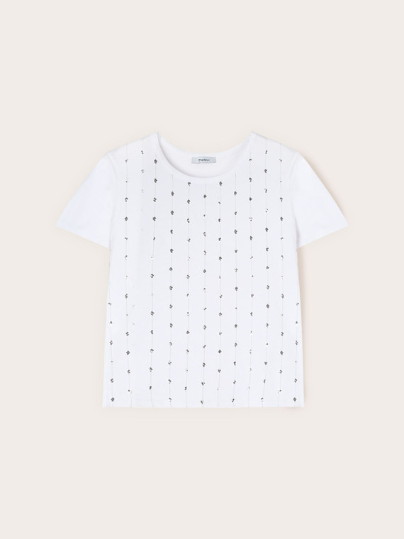 T-shirt with sequin embroidery