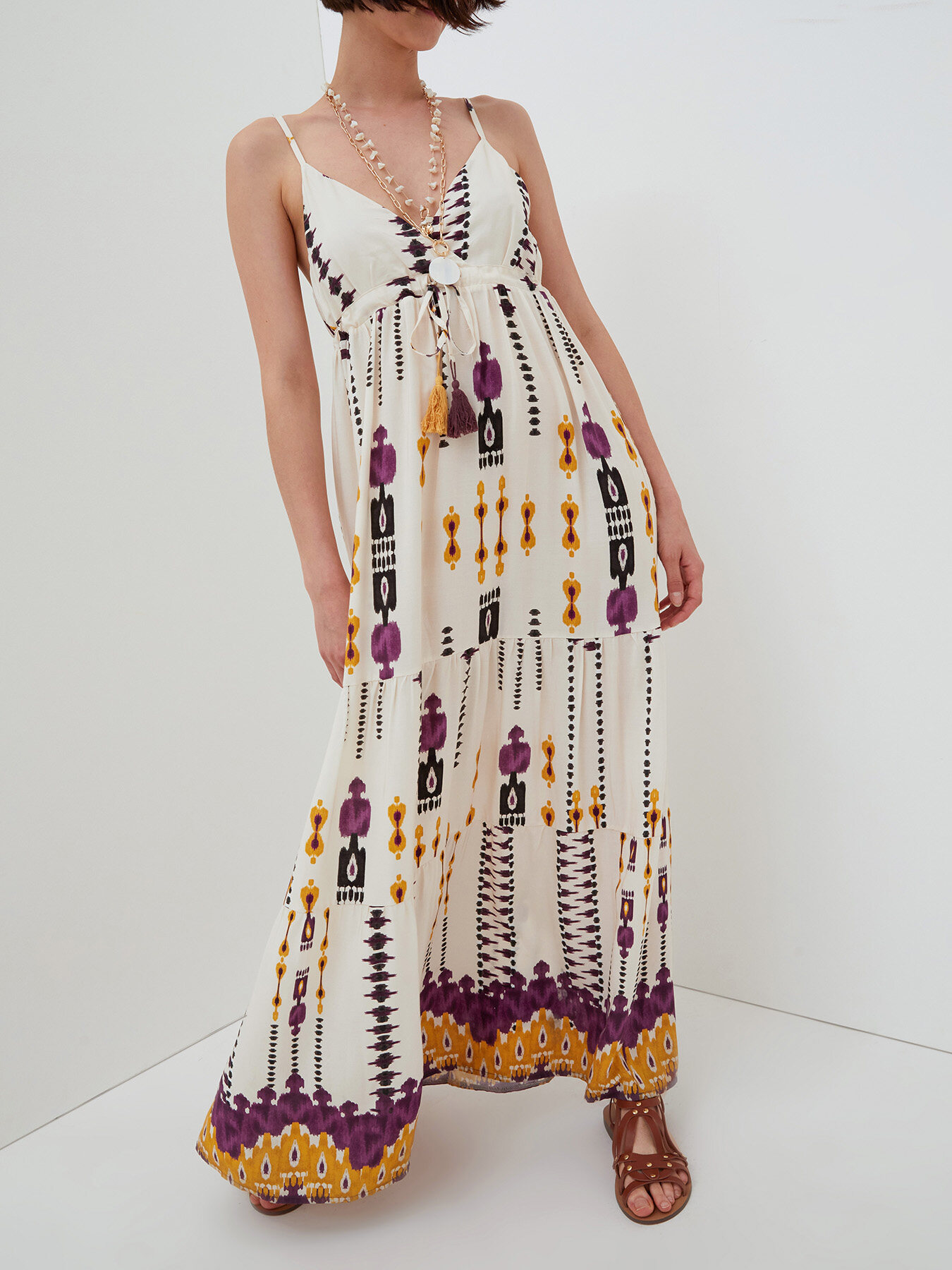 Langes Kleid mit Ethno-Muster image number 2