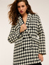 Houndstooth patterned knitted coat image number 4