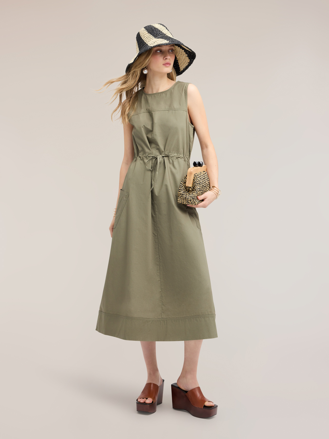 Drawstring dress in poplin image number 2