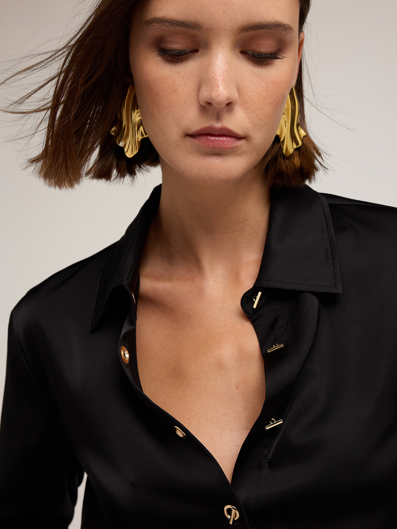 Camicia in raso con occhielli image number 3