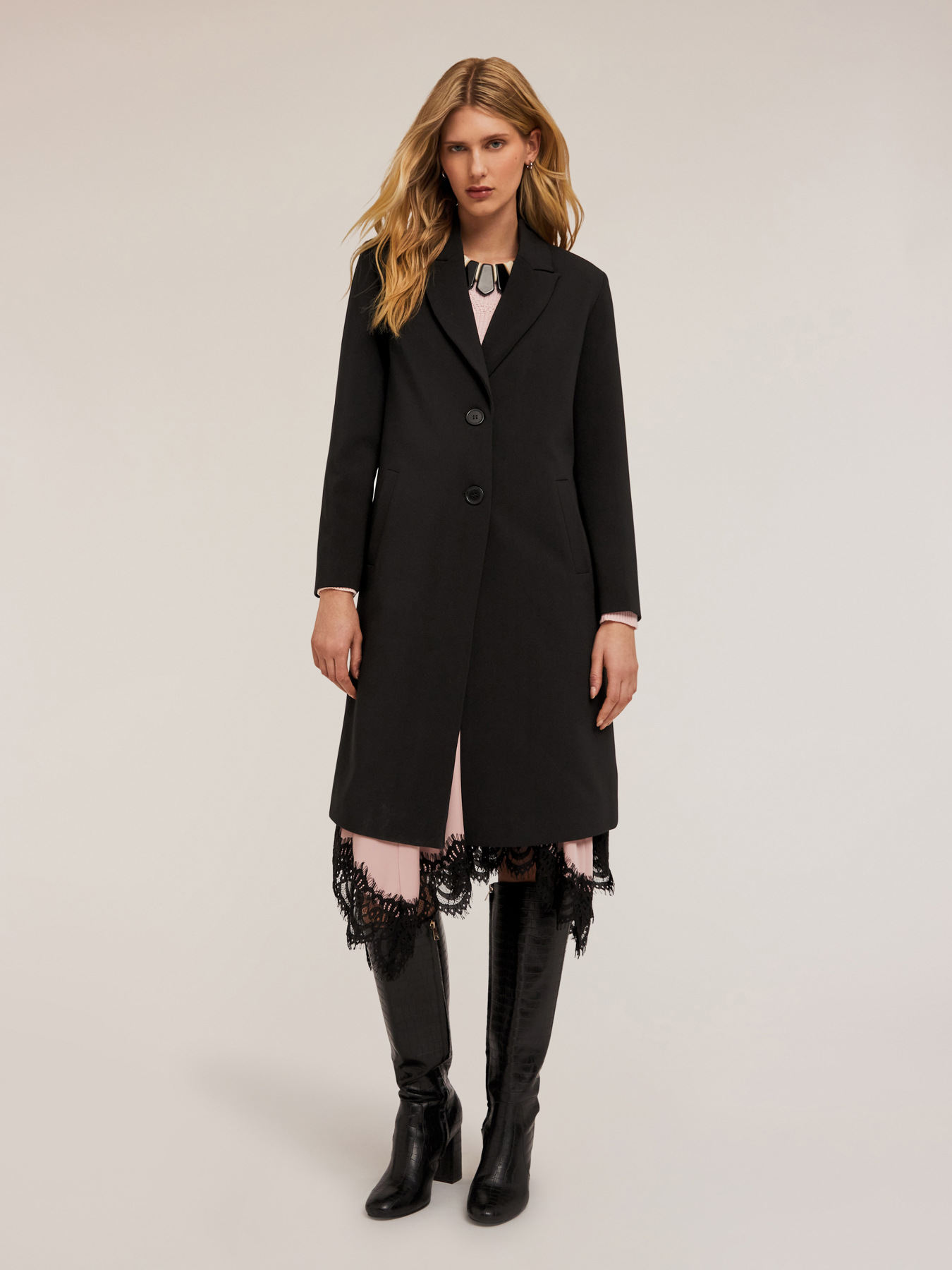 Cappotto monopetto in tessuto cr&ecirc;pe image number 3