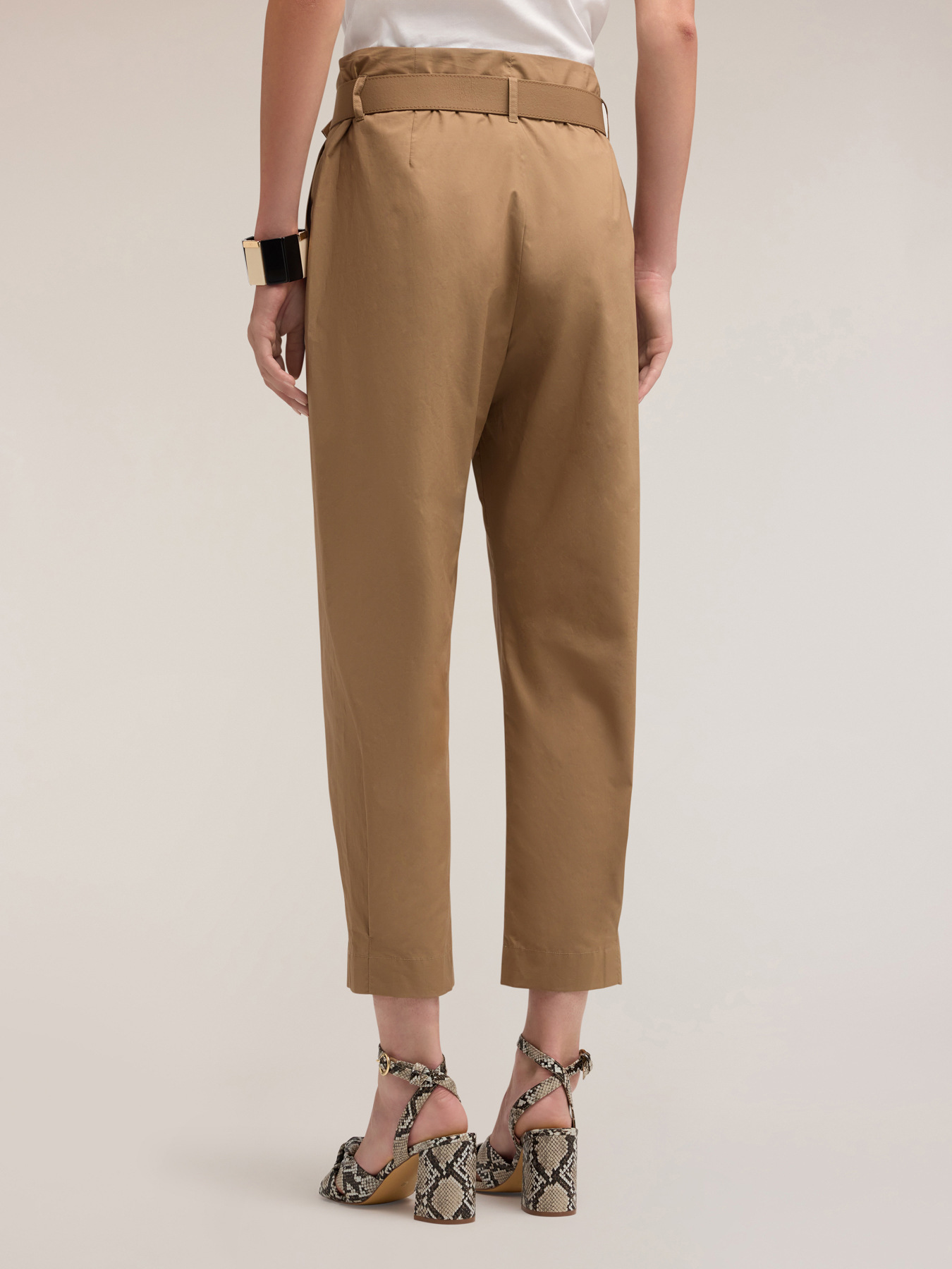 Barrel leg chinos image number 1