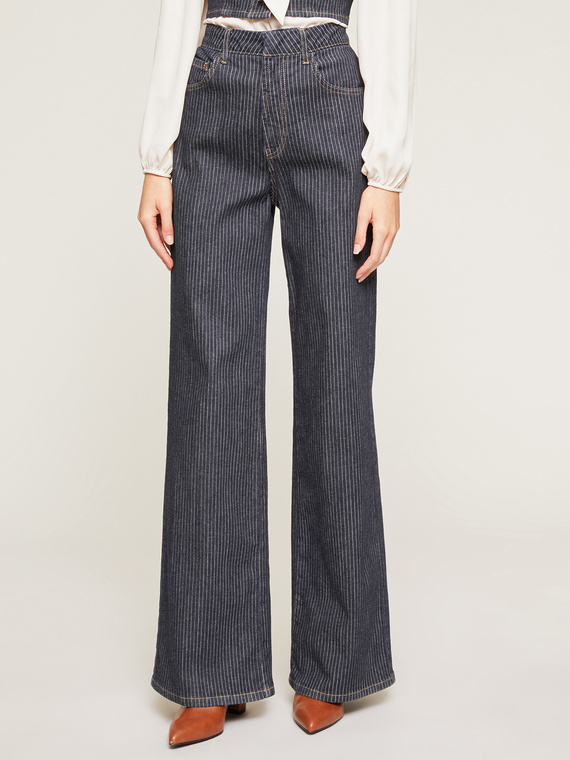 Pinstriped wide-leg jeans
