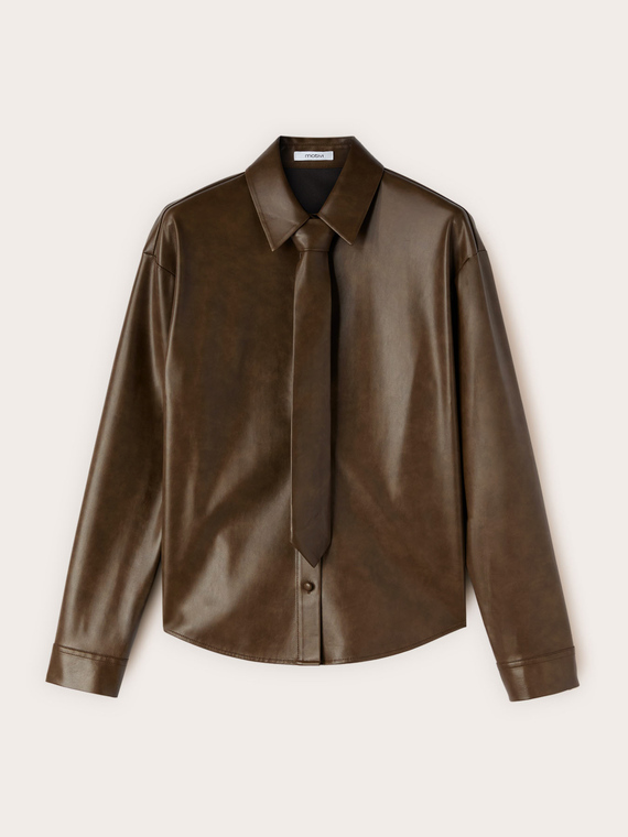 Chemise avec cravate en tissu enduit