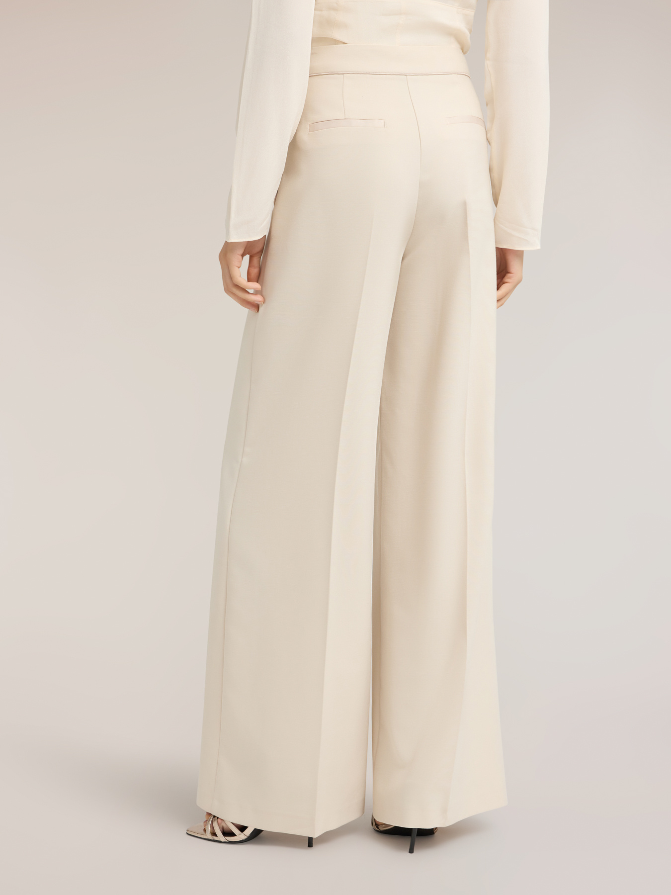 Palazzo-Hose aus Cady mit Satin-Eins&auml;tzen image number 1